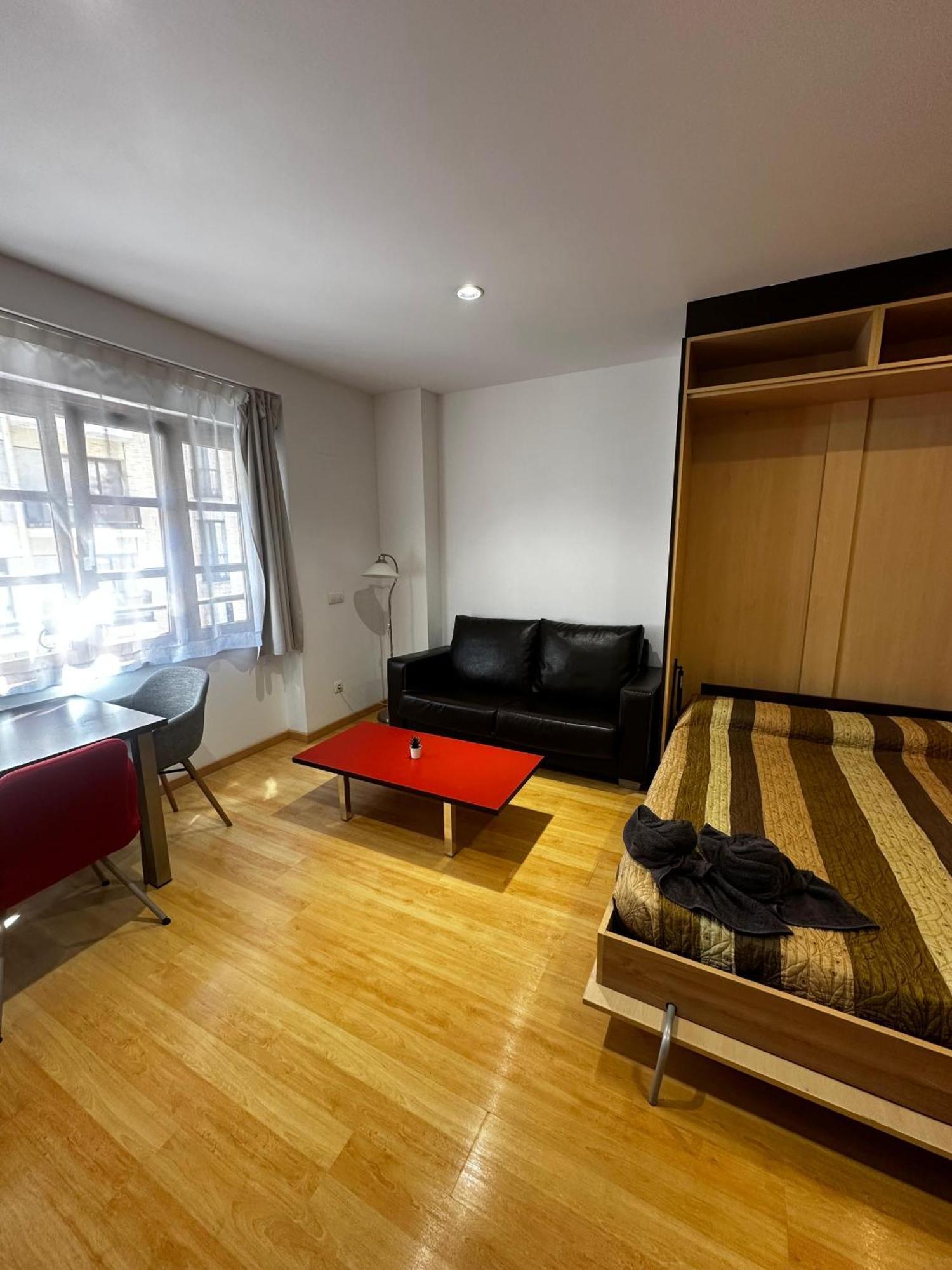 Estudio Centrico B4 Oviedo Zewnętrze zdjęcie